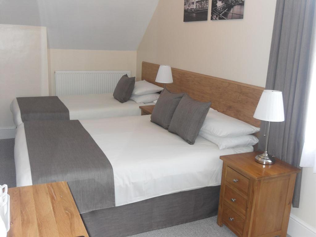 Powys Lodge Scarborough Eksteriør bilde
