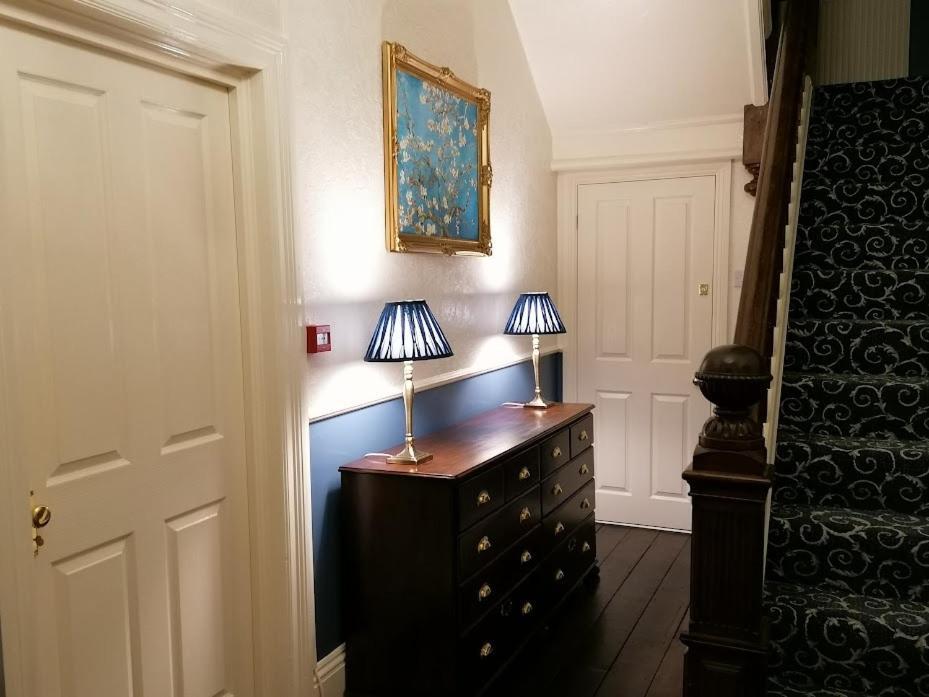 Powys Lodge Scarborough Eksteriør bilde